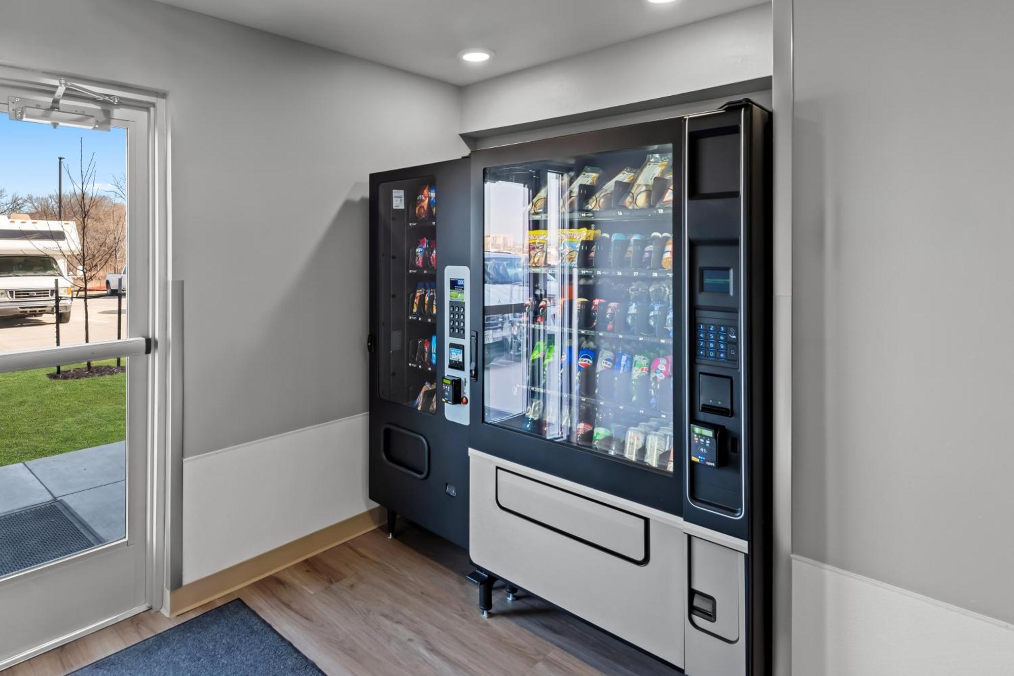 Woodspring Suites Coralville Iowa City Εξωτερικό φωτογραφία