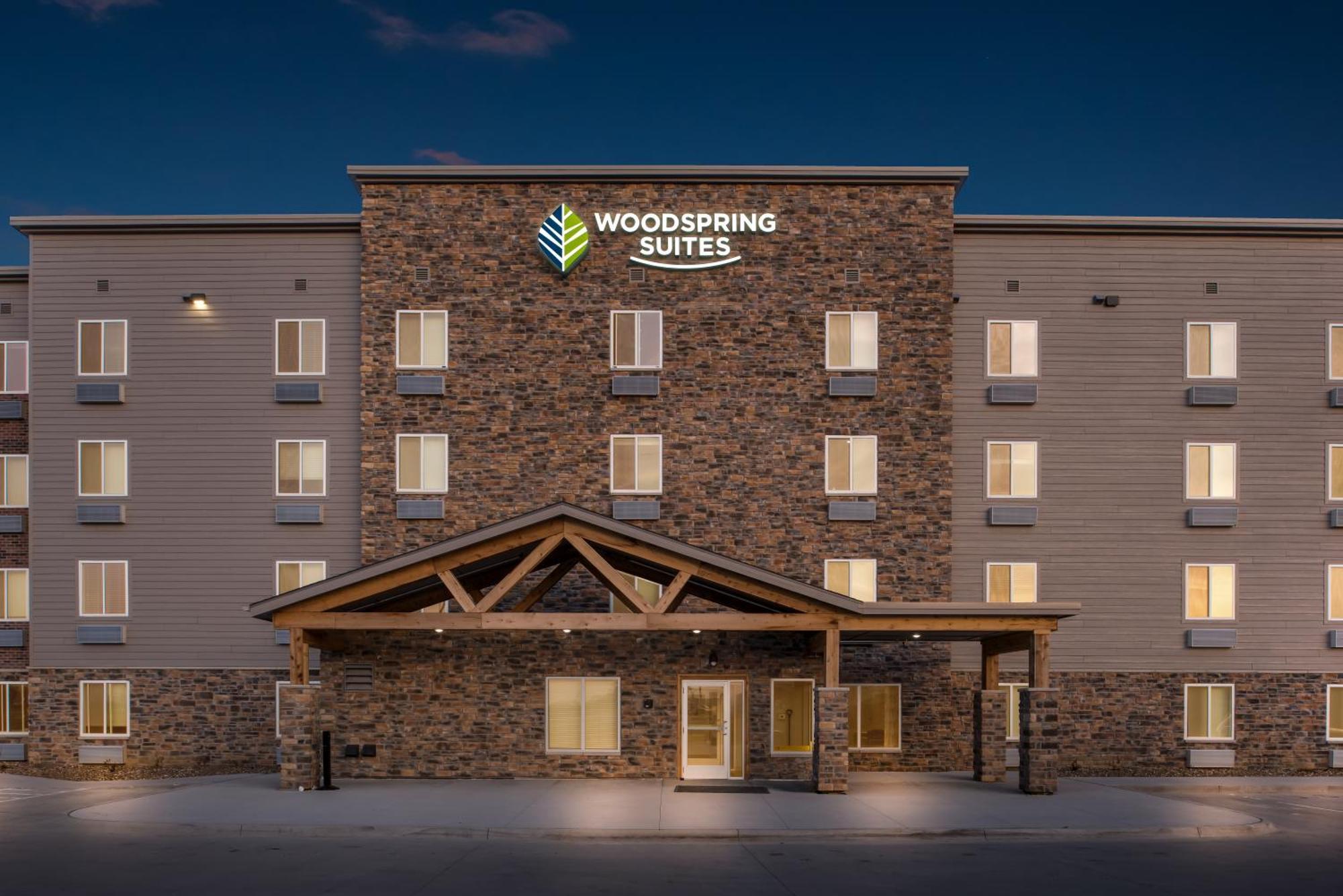 Woodspring Suites Coralville Iowa City Εξωτερικό φωτογραφία